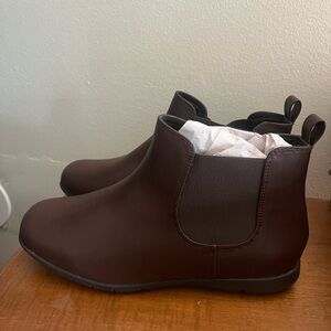 Comfortview Ankle Boot 9W